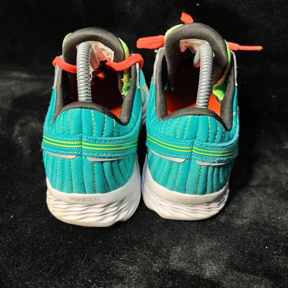 Saucony Kinvara 11 S10551-10 Womens 8.5 Athletic Running Shoes Aqua Blue Sneaker